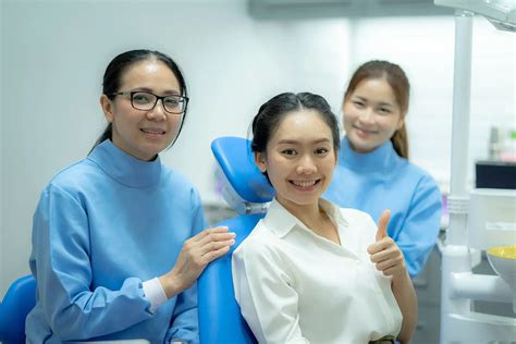 urgent dental services las vegas.